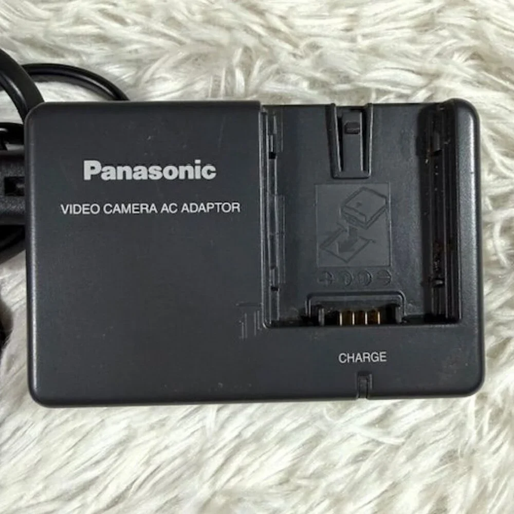 Panasonic VDR-D220 DVD Video Camera Camcorder + Storage Travel Bag + DVD-R Discs